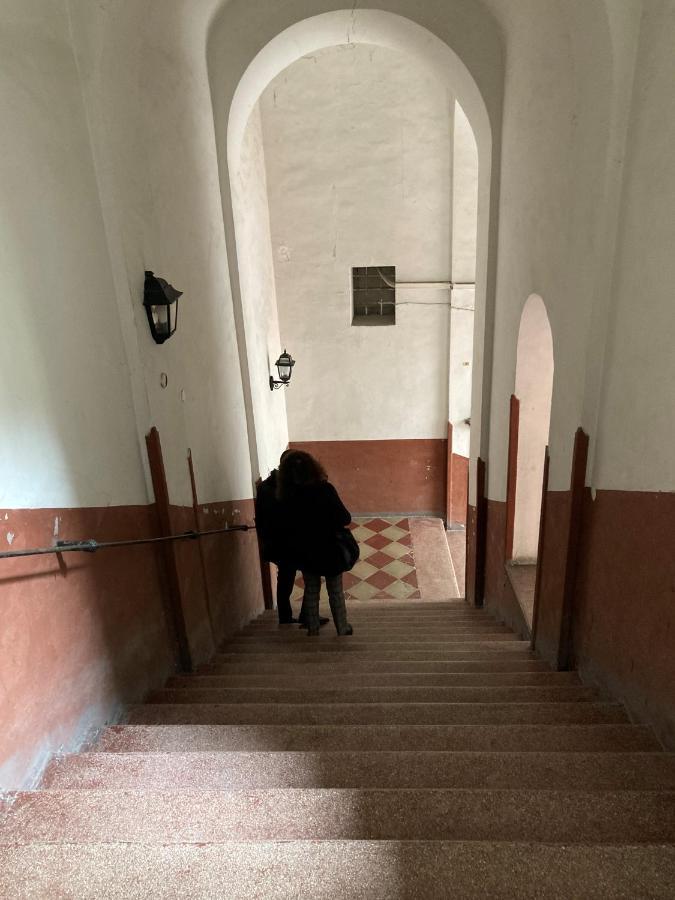 La Casa Blu Nel Cuore Storico Di Napoli エクステリア 写真