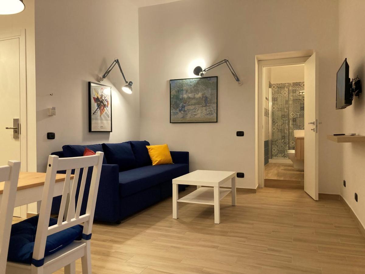 La Casa Blu Nel Cuore Storico Di Napoli エクステリア 写真